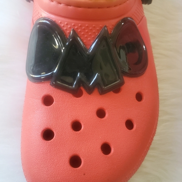 Crocs Classic Lined Mickey Mouse Crocs Youth Size 4 - Picture 5 of 6